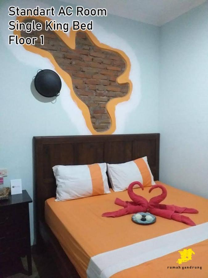 Rumah Gandrung Ngabean Bagian luar foto