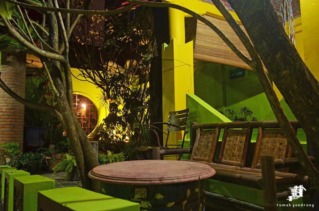 Rumah Gandrung Ngabean Bagian luar foto
