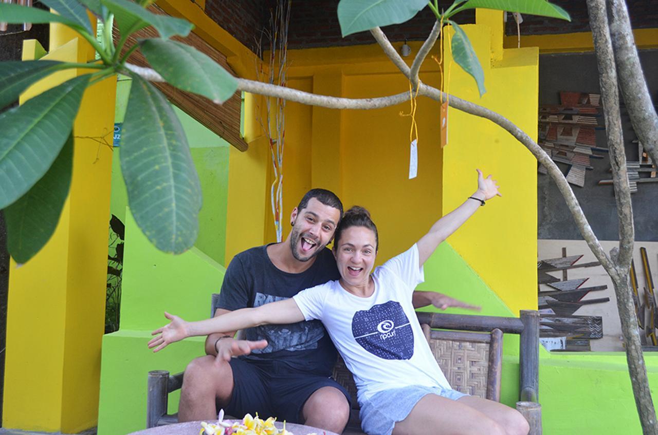 Rumah Gandrung Ngabean Bagian luar foto